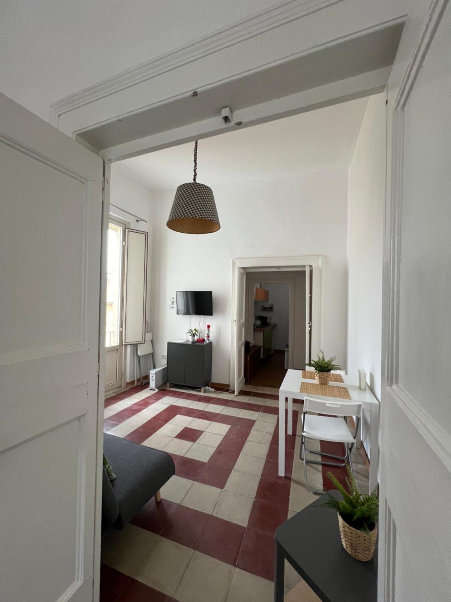 Logico #35 Home Bari Kültér fotó